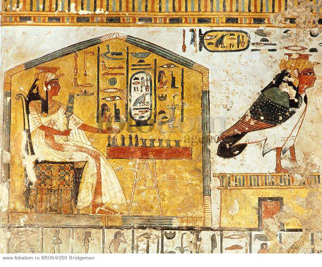 Nefertari playing senet, detail of a wall painting from the Tomb of Qu... :: Изображение BR06-9059 :: FOTODOM