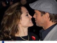 Анджелина Джоли и Брэд Питт на премьере фильма 'Be