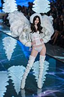 Sui He on the runway during the 2015 New York Vict