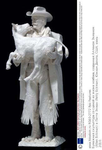 Такие скульптурные группы и фигурки изготавливают из БУМАГИ (. . Аллен и П