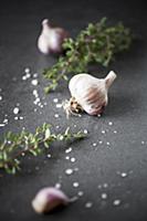 Garlic, thyme and seasalt