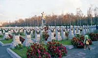 Ольшанское кладбище. Здесь покоятся 437 советских 